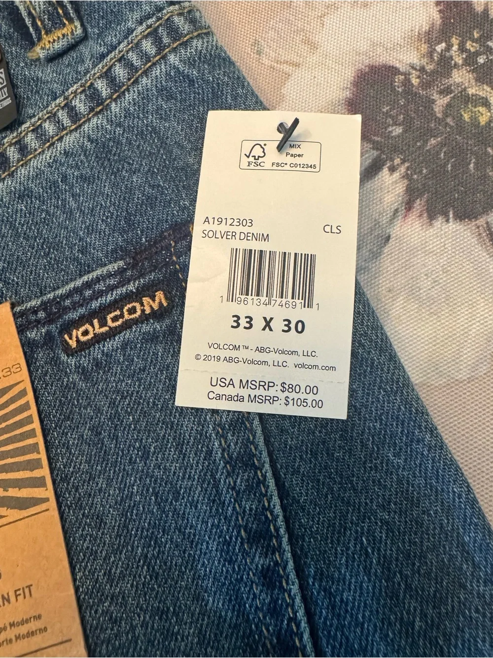 Volcom Men's Blue Relaxed Solver Jeans - Classic Denim Size 33/30